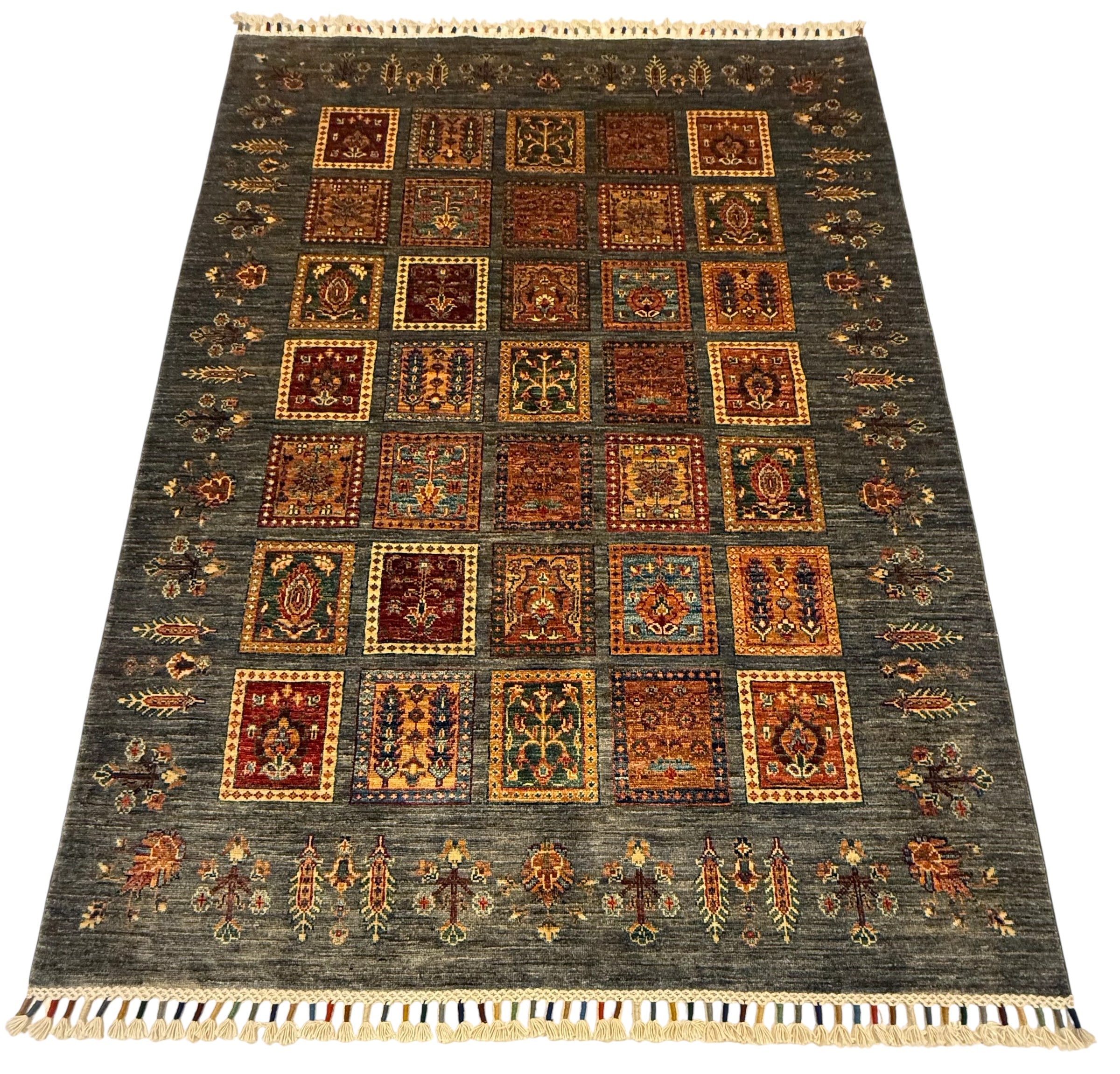 Gabbeh Bakhtiar 152 x 206 CM